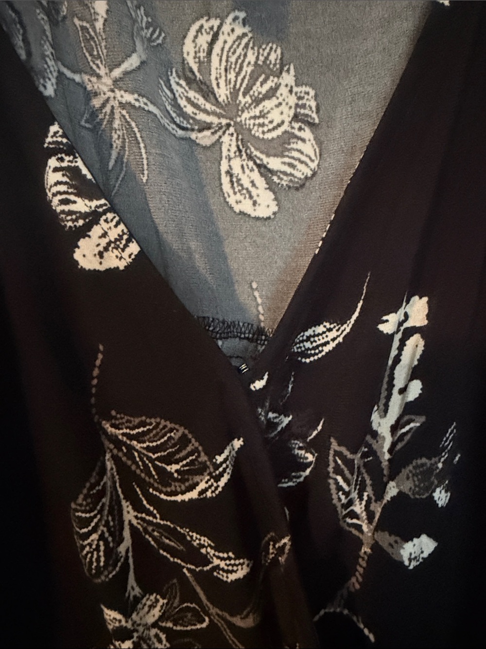 Maurices Black Floral Wrap Dress with White Floral Print size 3X - Picture 4 of 5